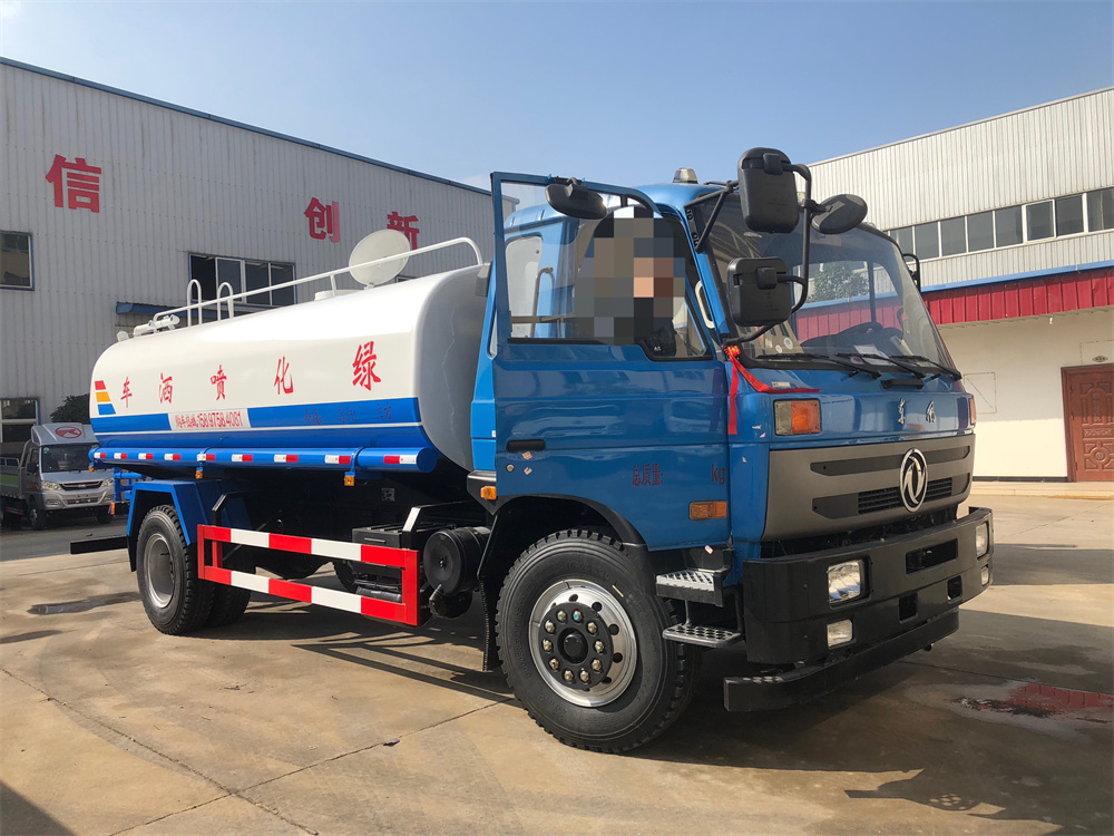 15方灑水車 東風(fēng)國(guó)三15方老款153玉柴藍(lán)頭灑水車